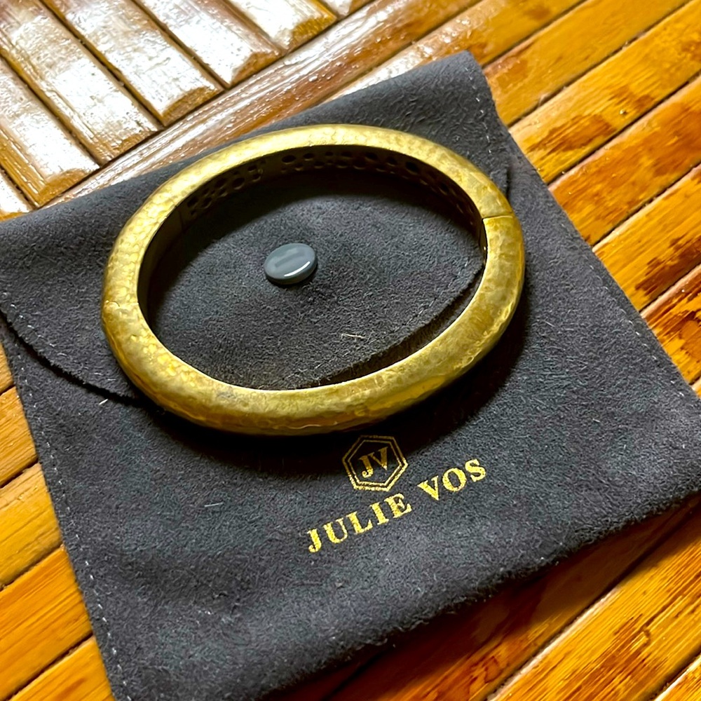 Julie Vos Bangle